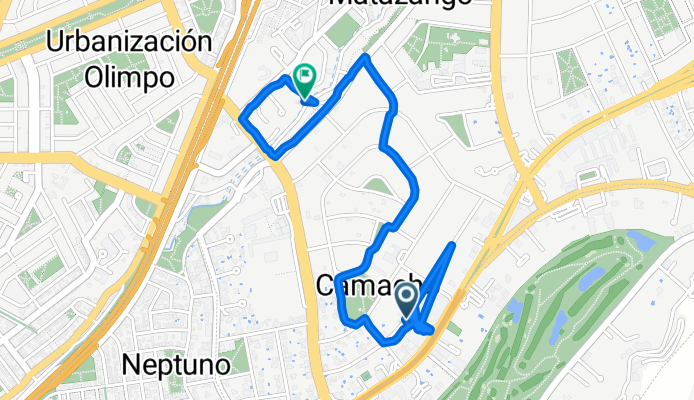 Jirón Las Camelias,  a Avenida Los Eucaliptos,