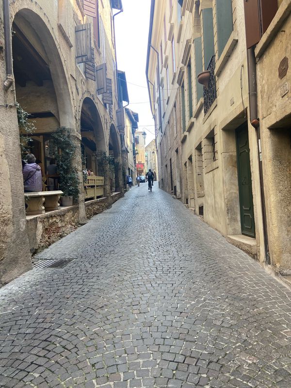 Via Zona Industriale 43 …7 Aprile 2024..giro dei colli di Asolo