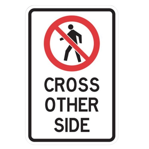 Route to Oakwoods Centre from central Clearview (Kingsway Drive and Wynten Way)