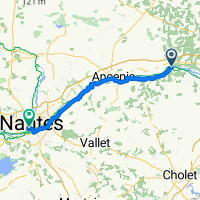 6: Le Port, Logis au Poisson d'Argent to Nantes, Hotel Voltaire