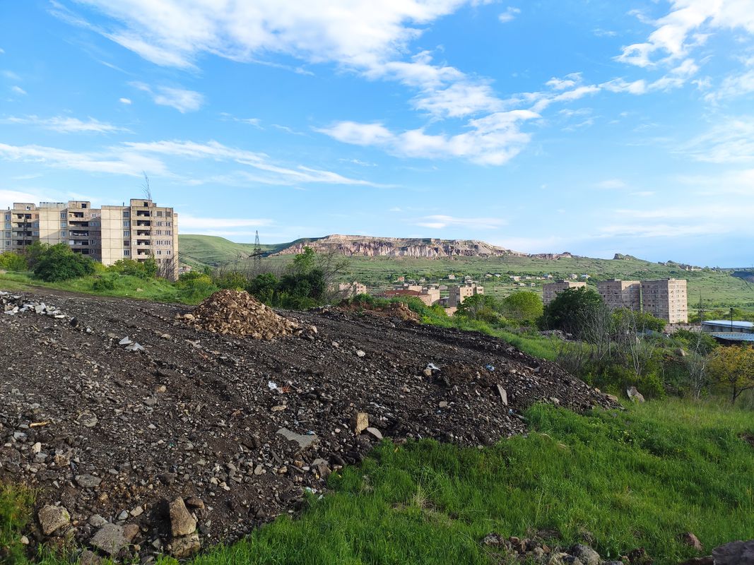 От  6, Charentsavan до  6, Charentsavan