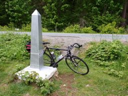 Chilliwack - Circle to Canadian-US border via Lake Cultus and Iverson Rd