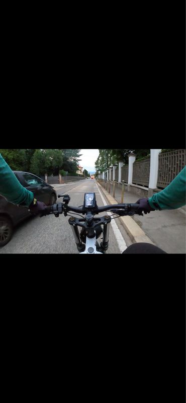 Giro Solitario (sentiero 30 con risalita sul 4 e sentiero 11 )
