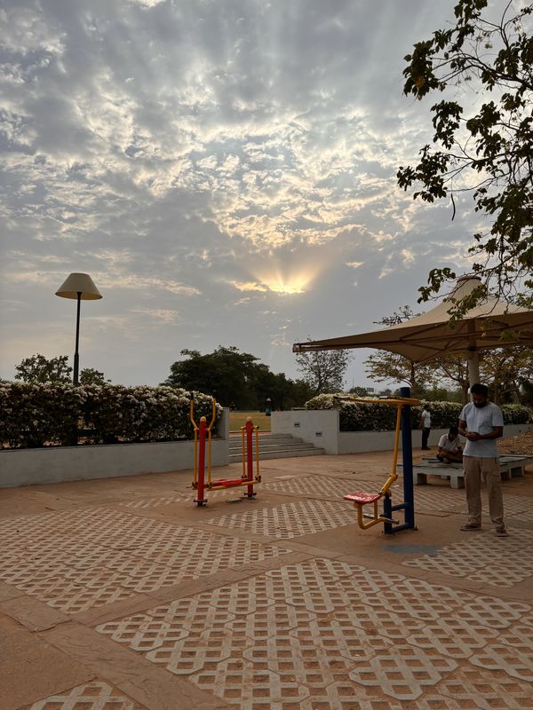 Sargasan, Gandhinagar to Sargasan, Gandhinagar