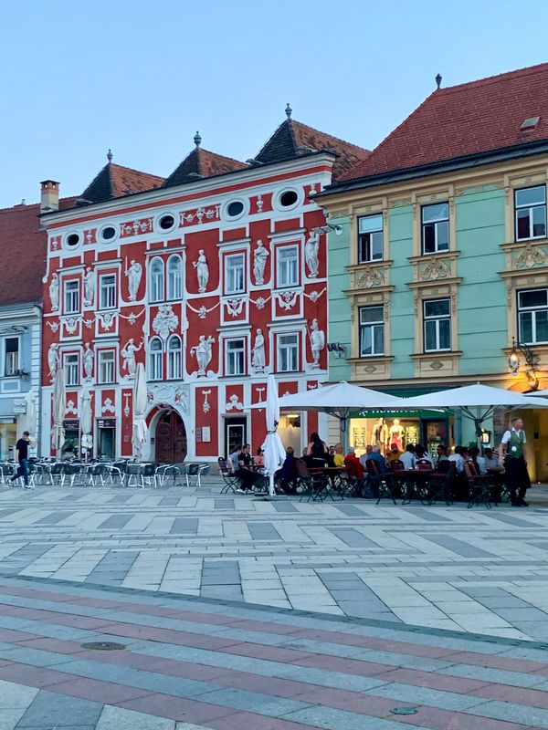 01. Leoben-Hotel Kinder
