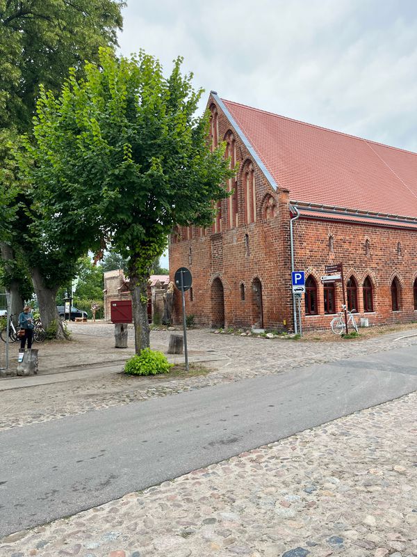An der Woblitz 1–2, Fürstenberg/Havel nach Himmelpfort nach Stargarder Straße 16, Lychen