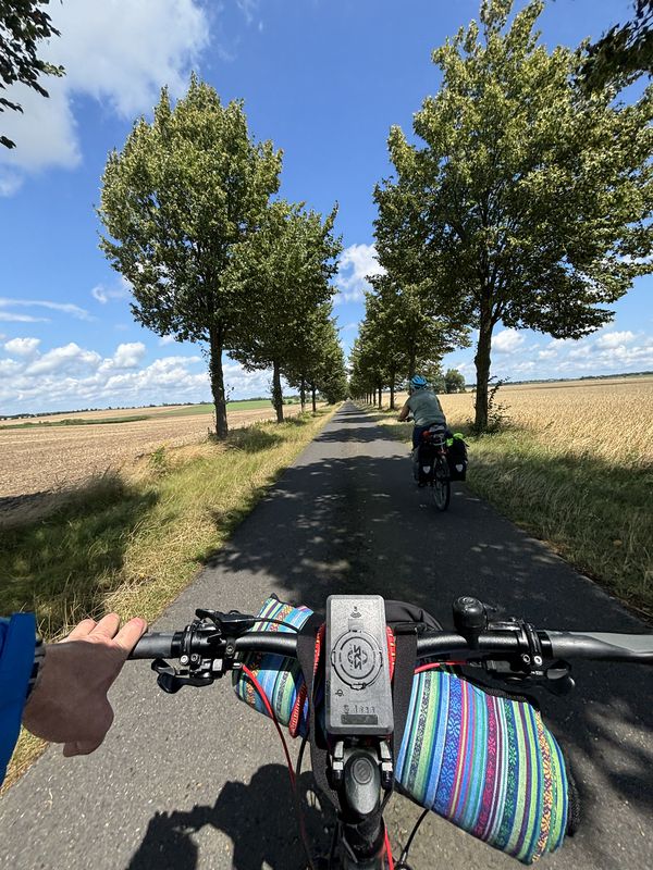 Wust nach Nauen: Richtung Berlin - Kopenhagen Radweg