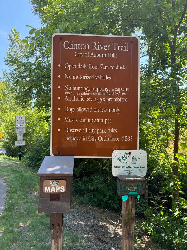 Clinton River Trail - Opdyke Rd Trailhead to Downtown Auburn Hills