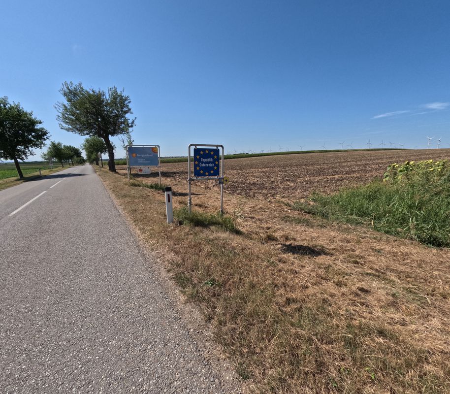 Zurndorf-Nickelsdorf-Schloß Halbthurn-Gols-Weiden.  🚴‍♂️🚴