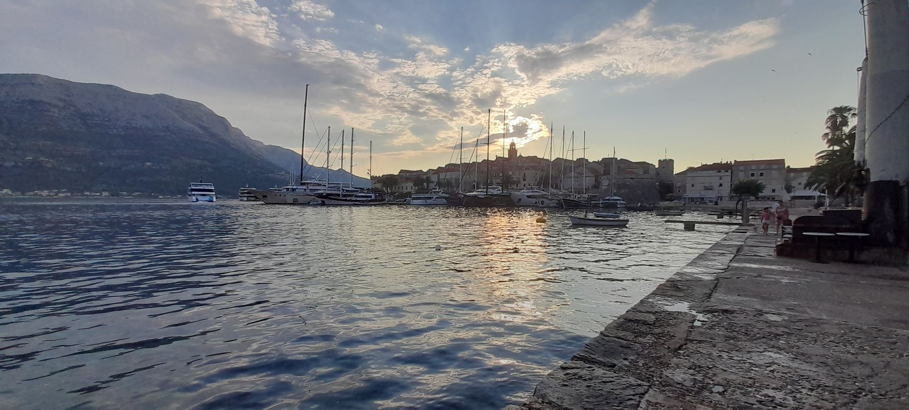 Ulica 54 21A, Korčula to Ulica 56 20, Korčula