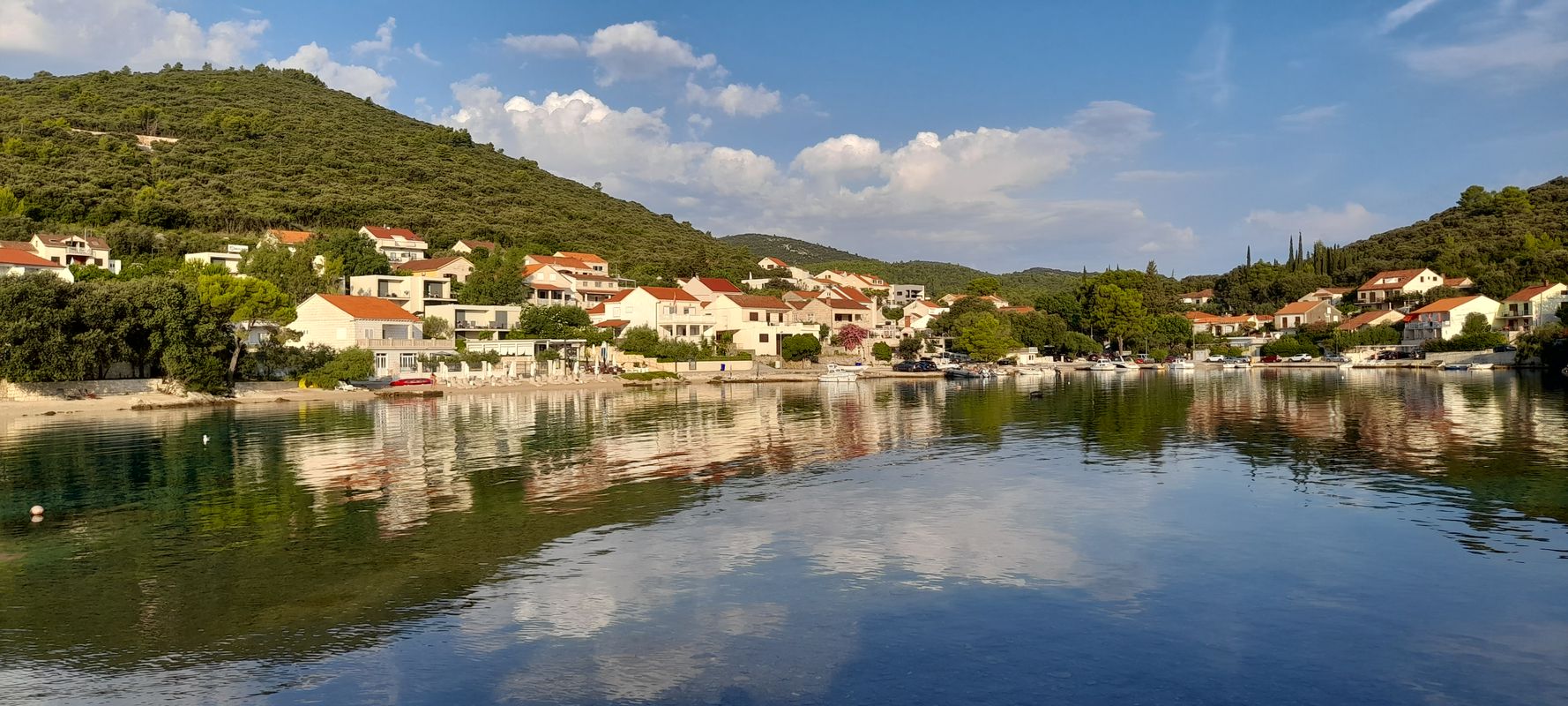 Ulica 54 21A, Korčula to Ulica 56 20, Korčula