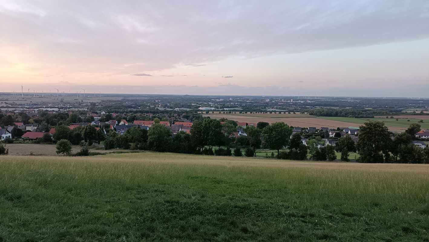 От Neißestraße 51, Salzgitter до Neißestraße 51, Salzgitter