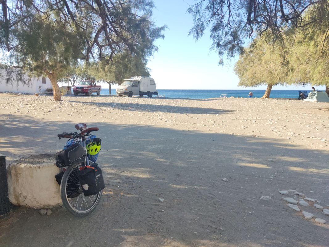 Crete | Tripiti beach to Archanes