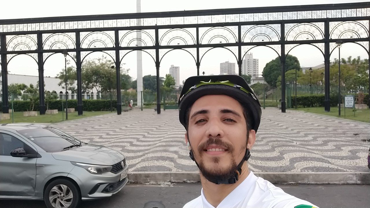 De Avenida Nathan Lemos Xavier de Albuquerque 1016 a Rua Betumirim 79