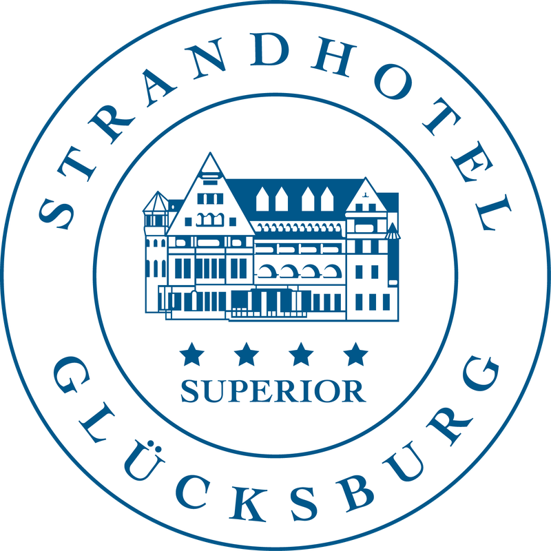 Antonia und Anke zum Strandhotel Glücksburg