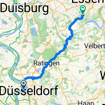 Luegallee, Düsseldorf nach Baumblüte, Essen