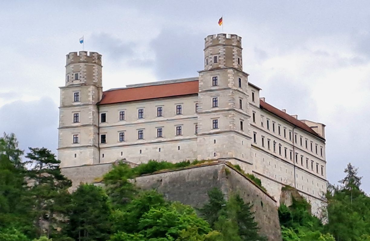 H 16 Weißenburg - Fossa Karolinga - Altmühlradweg bis Bf Eichstätt-Stadt