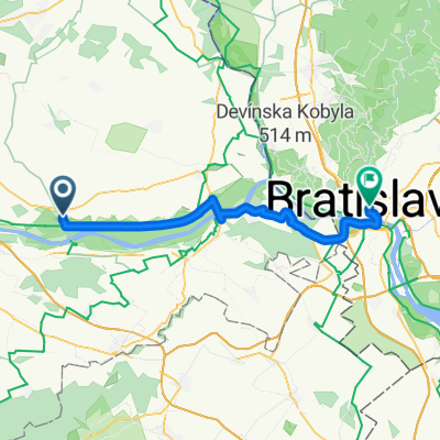 Kirchenplatz nach Štefánikova