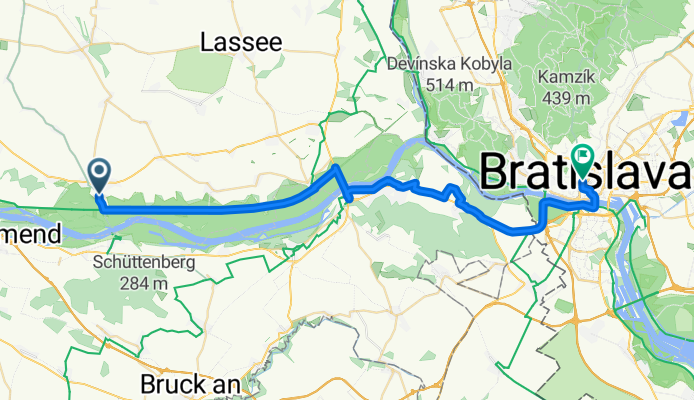 Kirchenplatz nach Štefánikova