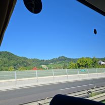 Meljska cesta to Ulica heroja Lacka