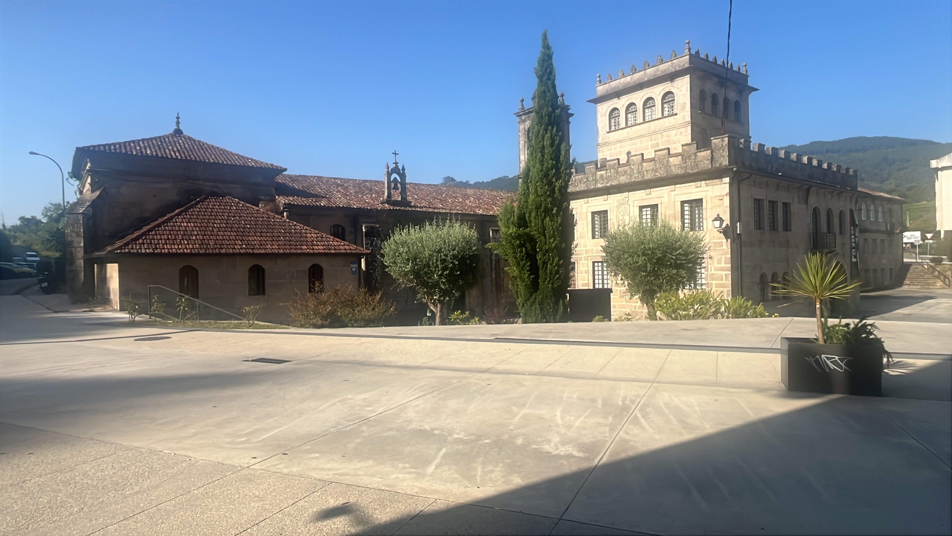 Avenida de Sanguiñeda, Mos a Plaza Ponteareas, Redondela