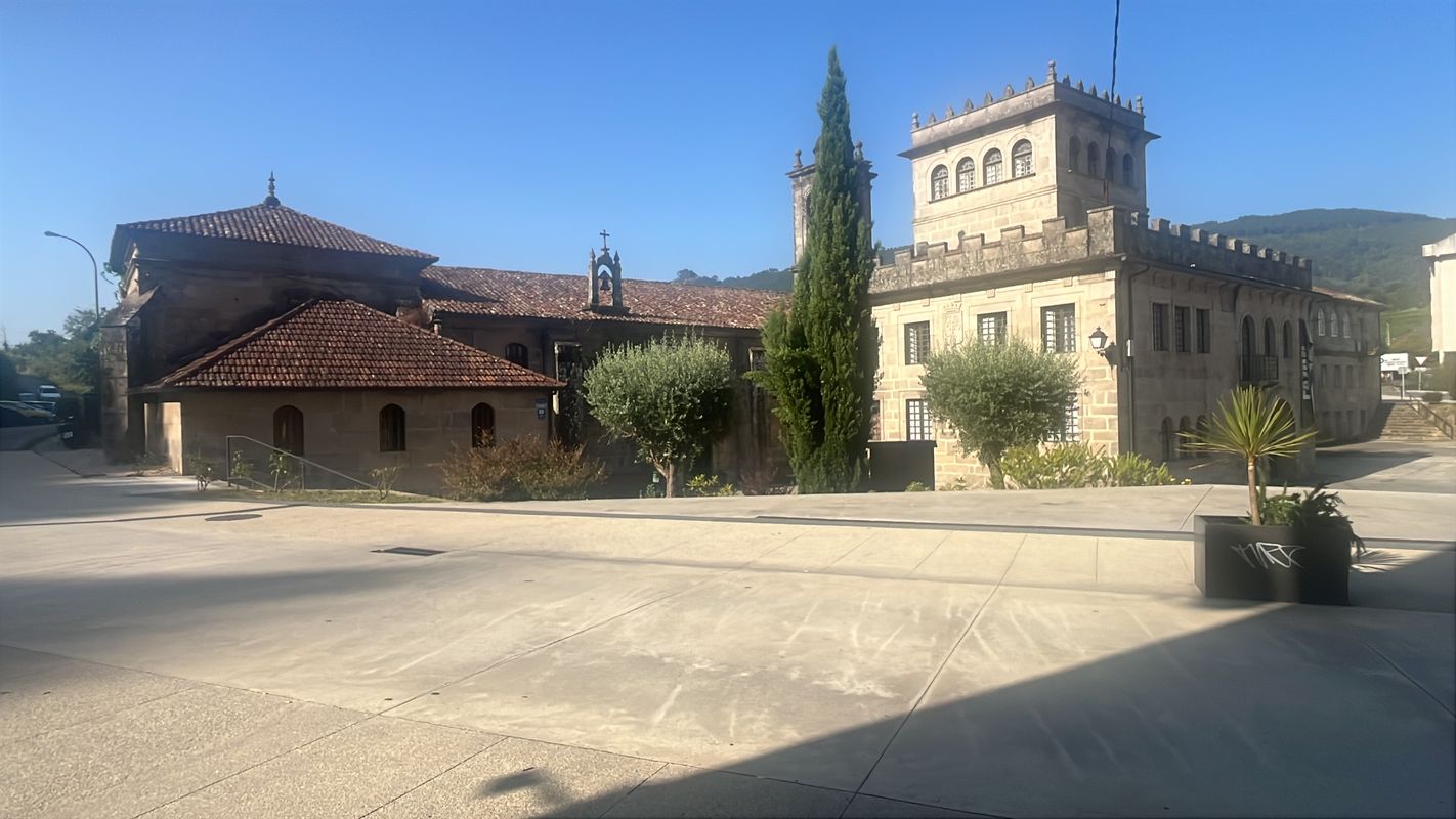 Avenida de Sanguiñeda, Mos a Plaza Ponteareas, Redondela