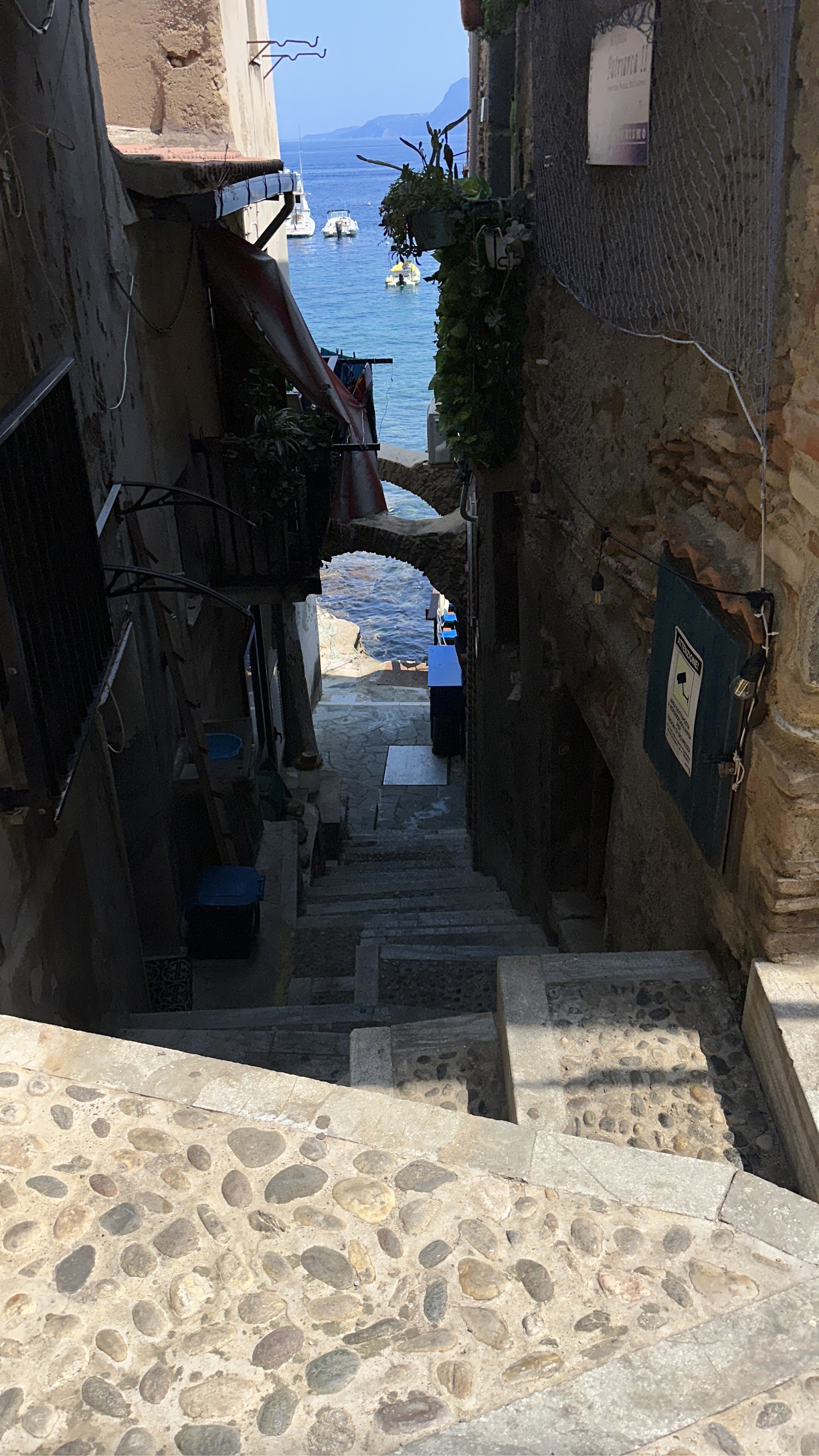 Via Monsignore Santo Vescovo Bergamo, Villa San Giovanni a Via Cristoforo Colombo, Scilla