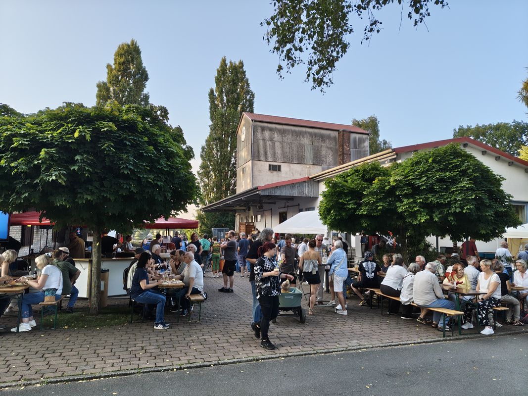 ADFC Kinotour Open Air VollbΓΌttel 2025 (3π² - C.R.)