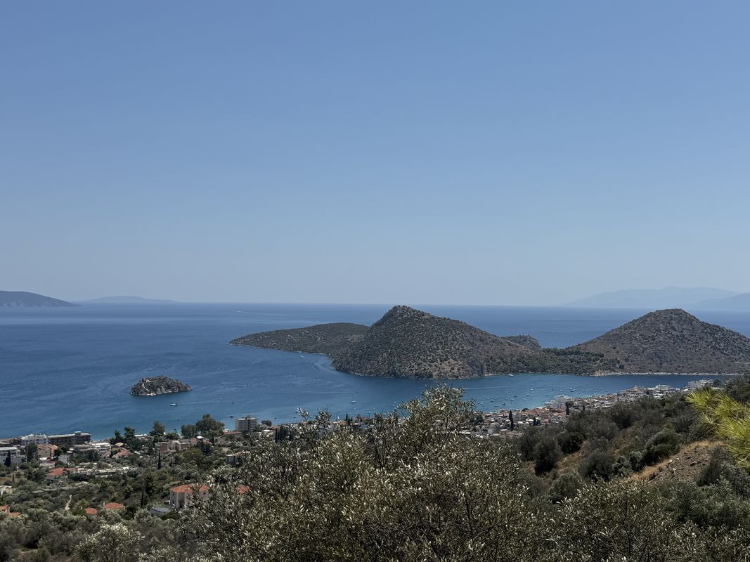 Nafplio naar Sekeri, Tolo