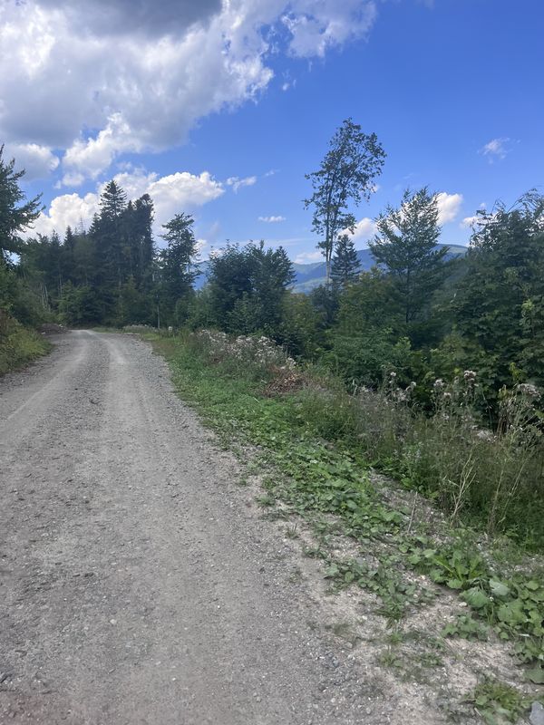 48.858, 19.809 to 48.852, 19.765