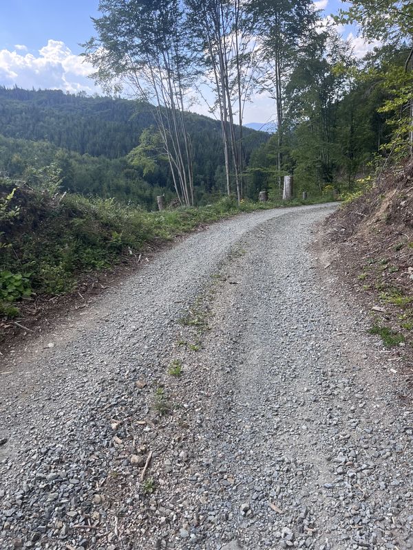 48.858, 19.809 to 48.852, 19.765