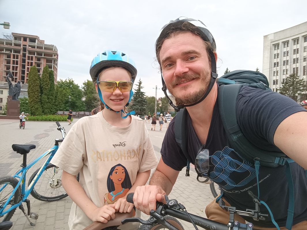 вул. Крушельницької to вулиця Тролейбусна 15а