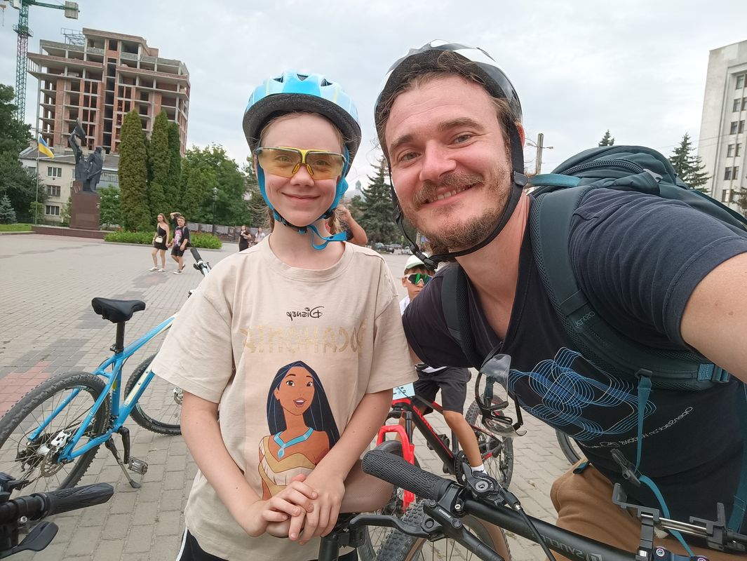 вул. Крушельницької to вулиця Тролейбусна 15а