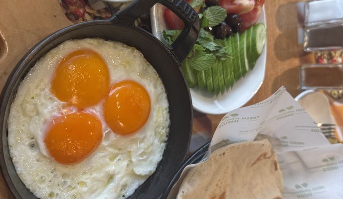 Foto 2 de la ruta de Bikemap "Al Meel Street, Abu Dhabi to Al Rdoum Street, Abu Dhabi"