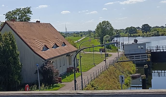 Foto 2 de la ruta de Bikemap "gen. Stefana Grota Roweckiego 20A do Góralice"