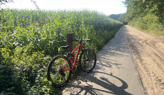 Foto 1 der Bikemap-Route "Callenbachstraat, Nijkerk to Venestraat, Nijkerk" Foto 1 der Bikemap-Route "Callenbachstraat, Nijkerk to Venestraat, Nijkerk"