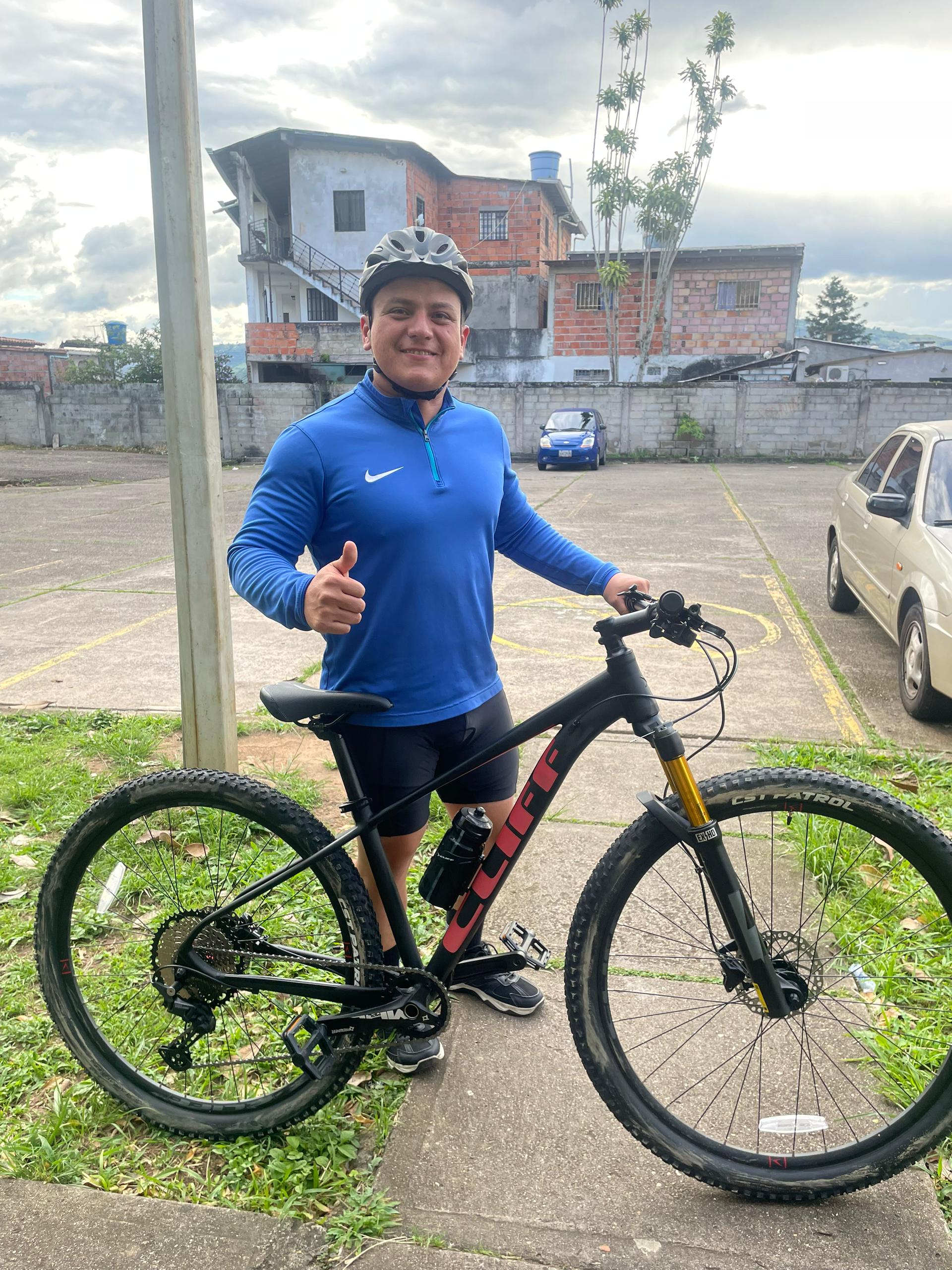 De Urbanizacion Los Teques a Urbanizacion Los Teques