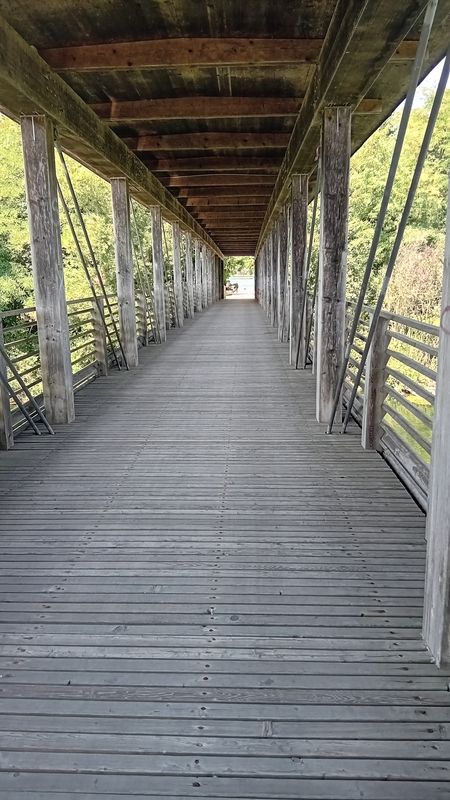 Butoniastraße nach Spratzerner Kirchenweg