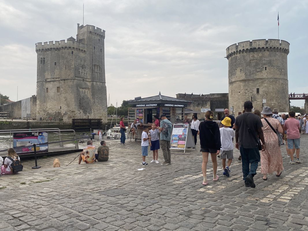 Rue Saint-Jean, Saint-Jean-de-Liversay to Cours des Dames, La Rochelle