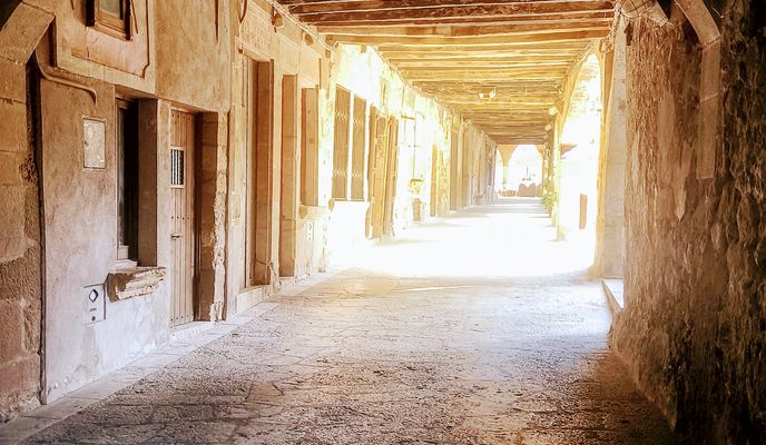 Photo 1 of the Bikemap route "17 GARROTXA Volcans : Olot V Croscat Sta-Pau V Rocanegra V Sta-Margarida Fageda Ermita St Martí i St Miquel-del-Corb V del Racó"