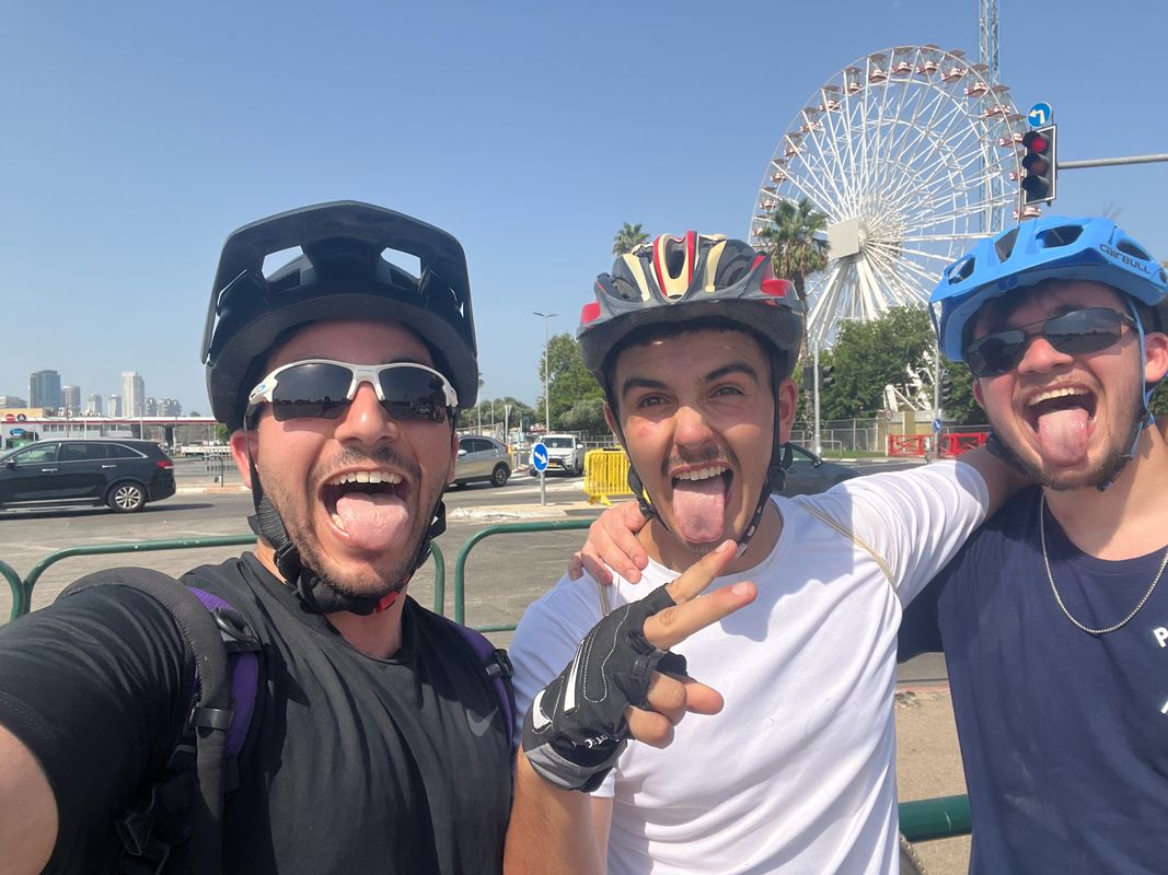 טיילת אוסישקין, Tel Aviv-Yafo to הנרקיס, Elishama