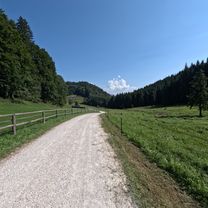 Vom Müllibankerl in Gmunden  auf’d Hochsteinalm und am Traunsee. 🚴🚴♂️