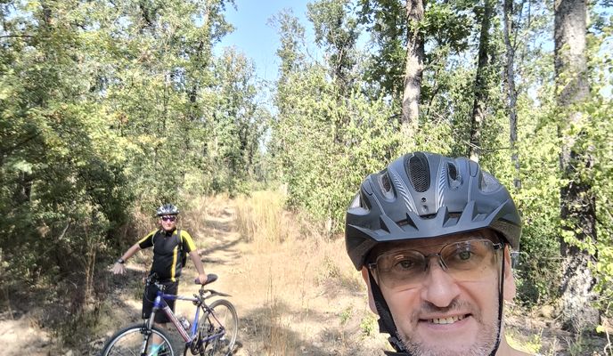 Photo 2 of the Bikemap route "Pantelimon" Photo 2 of the Bikemap route "Pantelimon"