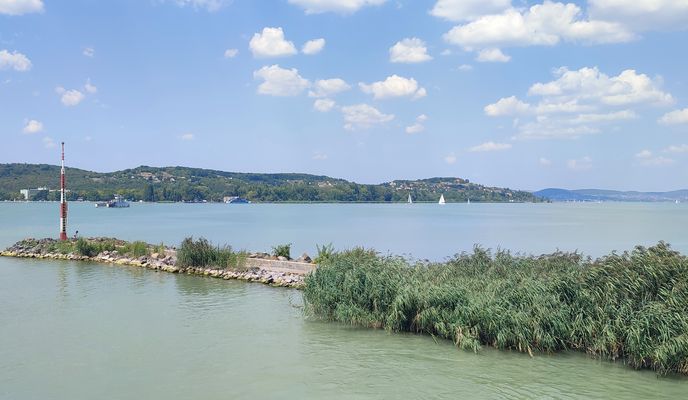 Foto 1 der Bikemap-Route "Magyarország - Forrás utca" Foto 1 der Bikemap-Route "Magyarország - Forrás utca"