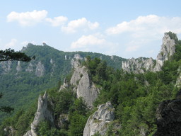 Hebe Bild 2 entlang der Bikemap-Route "P.B. - Bodiná - Hradná - Kňazova lehota - Lietavský hrad  - Roháč - Súľov - Vrchteplá - P.B." hervor Hebe Bild 2 entlang der Bikemap-Route "P.B. - Bodiná - Hradná - Kňazova lehota - Lietavský hrad  - Roháč - Súľov - Vrchteplá - P.B." hervor