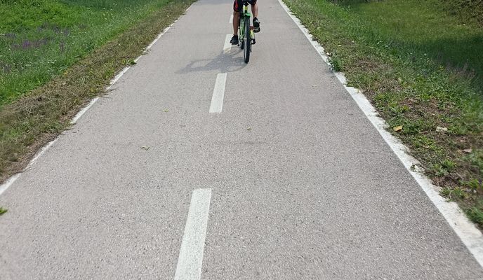 Foto 1 der Bikemap-Route "44b - Kossuth Lajos utca."