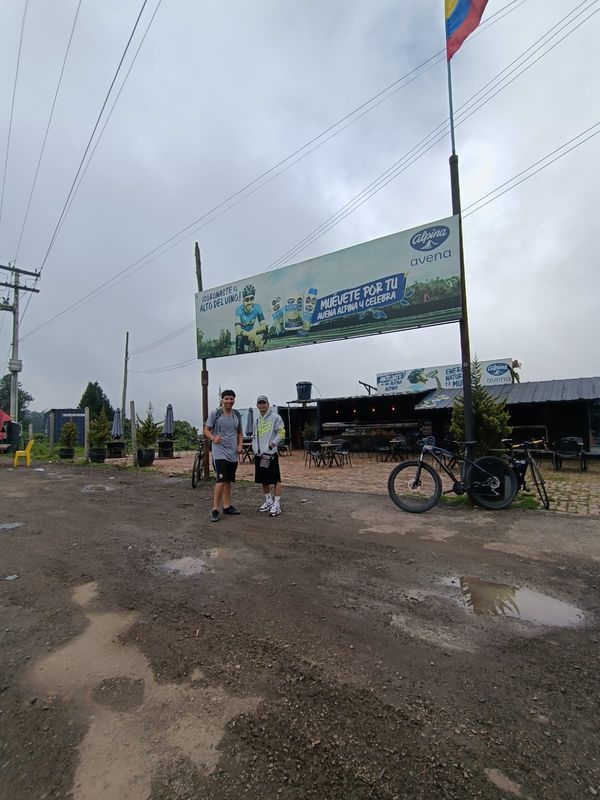 De Avenida Calle a Calle 132c 99A-59