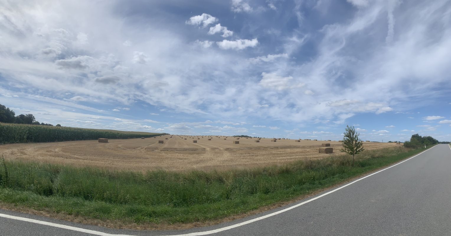 48.735, 15.384 nach 48.998, 15.356