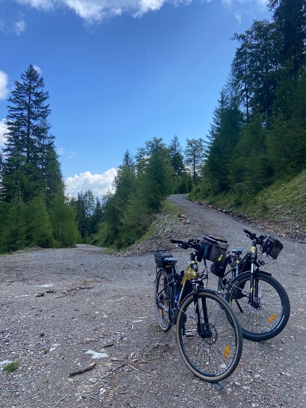 Via Alpi Giulie, Tarvisio a Via Alpi Giulie, Tarvisio