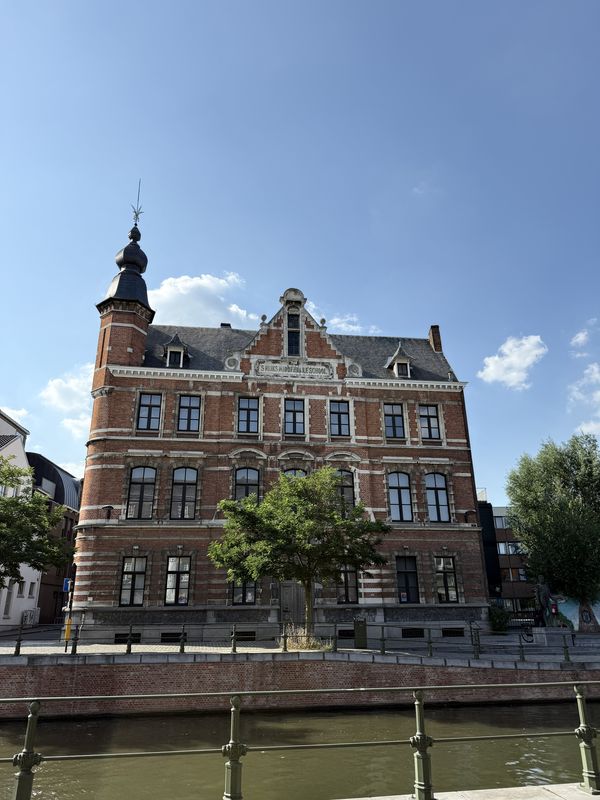 Kouter, Gand à Sint-Annatunnel, Anvers